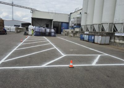 Belijning buiten met Sprayplast